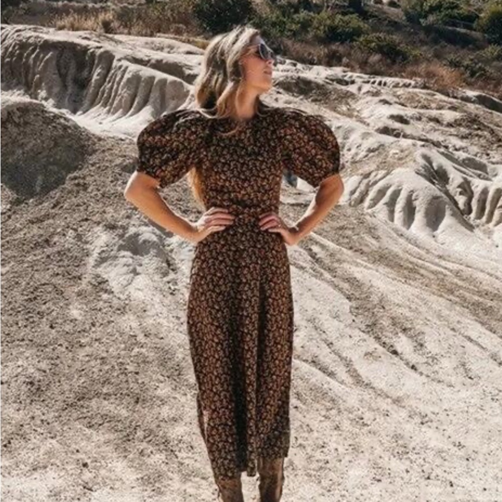 Doen Blair dress - Noir Fleurs Avignon